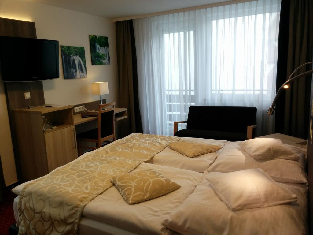 Wellness Hotel Garni Krone Baiersbronn Eksteriør bilde
